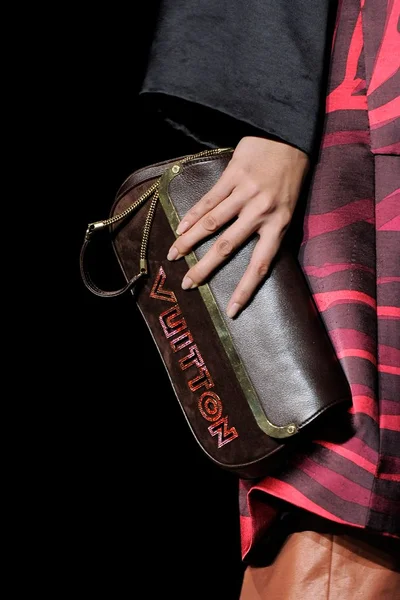 Look 93